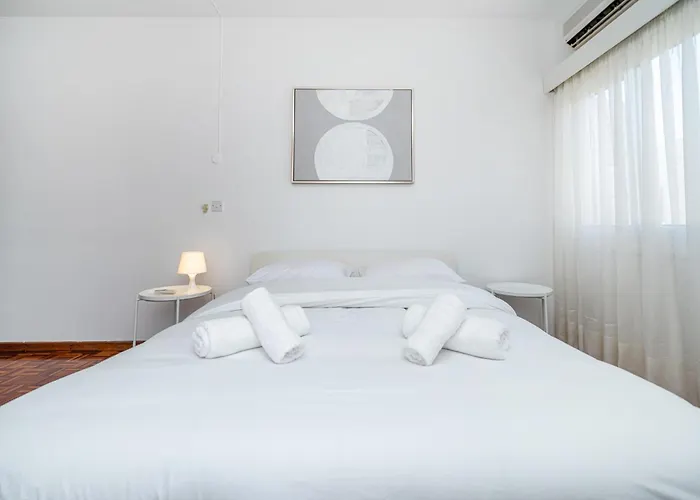 Cozy 3 Bedroom Flat Center 公寓 *