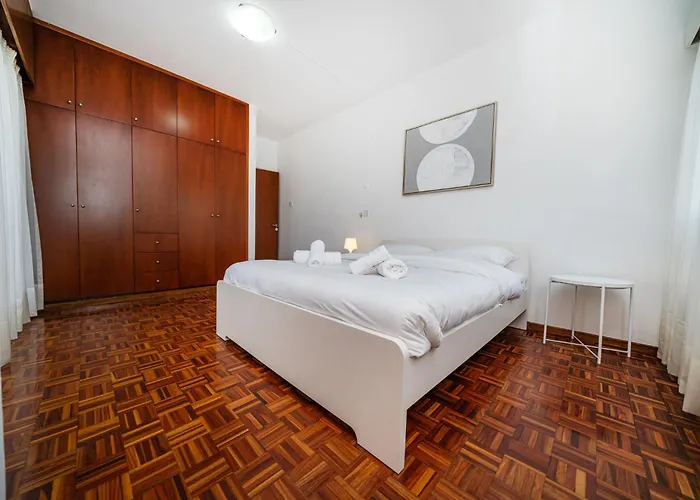 Cozy 3 Bedroom Flat Center 公寓 *