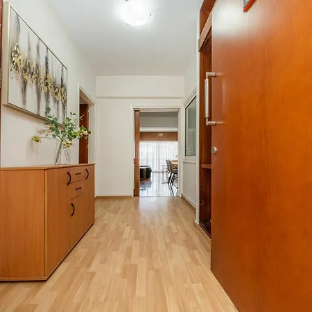 Lejlighed Cozy 3 Bedroom Flat Center *